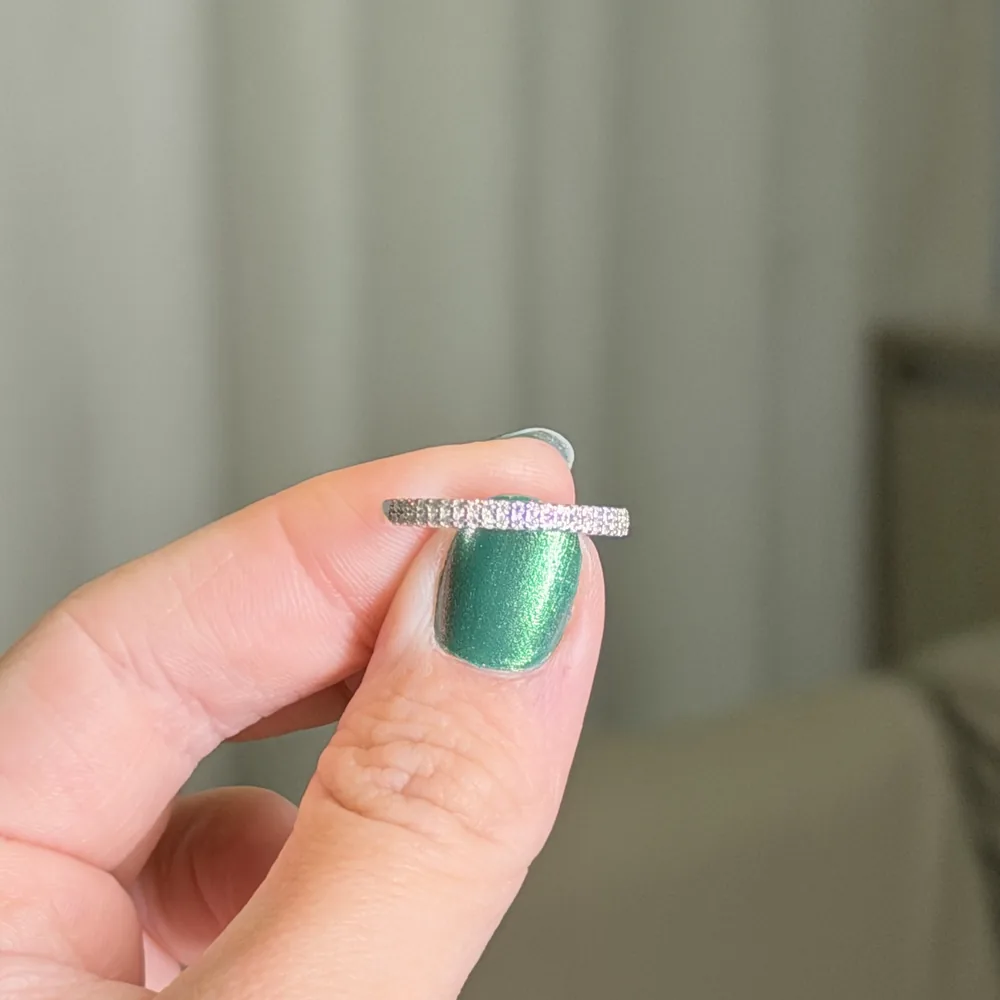 Aparador Meia Aliança 1mm / 0,23 quilates