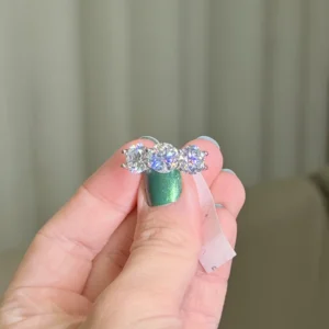 Anel 3 Gemas 8mm / 6 quilates