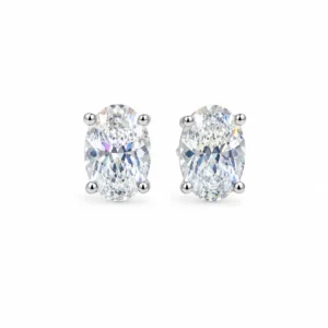 Brinco Oval 6x8mm / 4,1 quilates