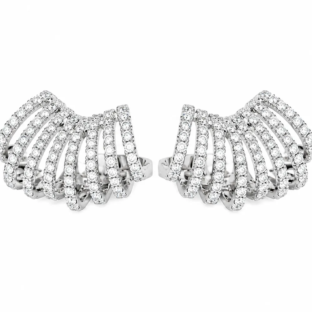 Brinco Moissanite Chuveiro