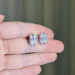 Brinco Oval 8x12mm / 4,5 quilates