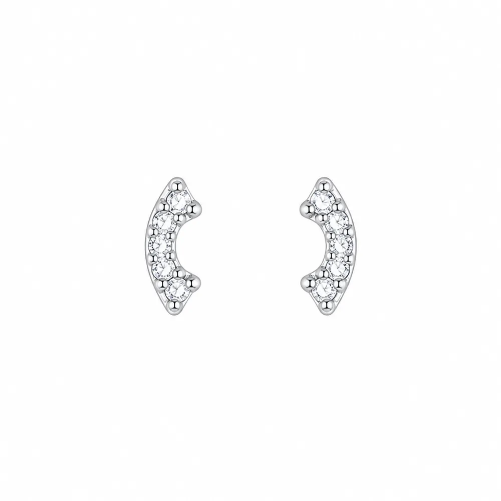 Brinco Sorriso Minimalista 1mm / 0,08 quilates