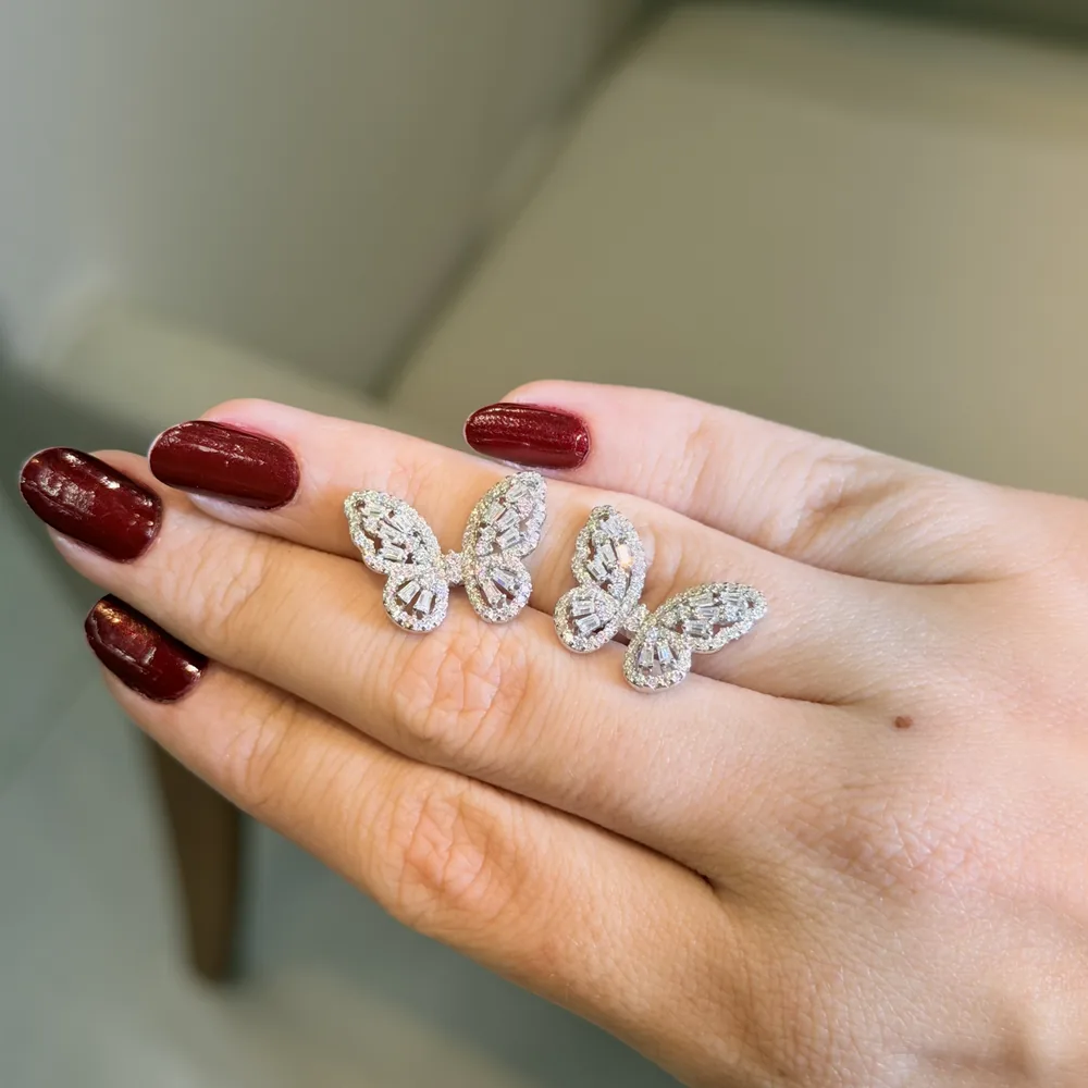 Brinco Borboleta Moissanite